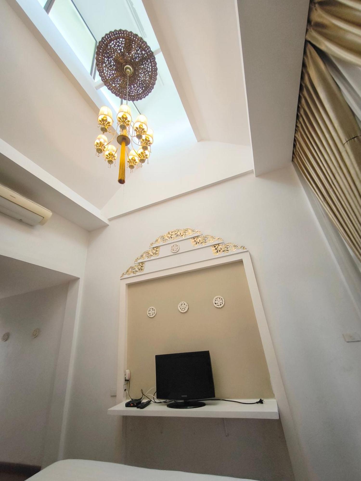 Ratchiangsaen Flora House Ξενοδοχείο Τσιάνγκ Μάι Εξωτερικό φωτογραφία