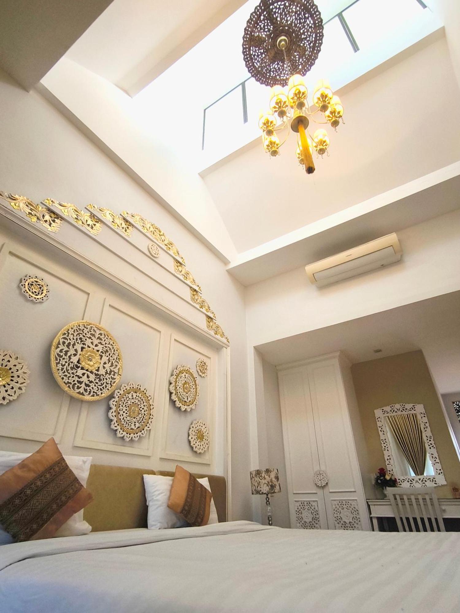 Ratchiangsaen Flora House Ξενοδοχείο Τσιάνγκ Μάι Εξωτερικό φωτογραφία