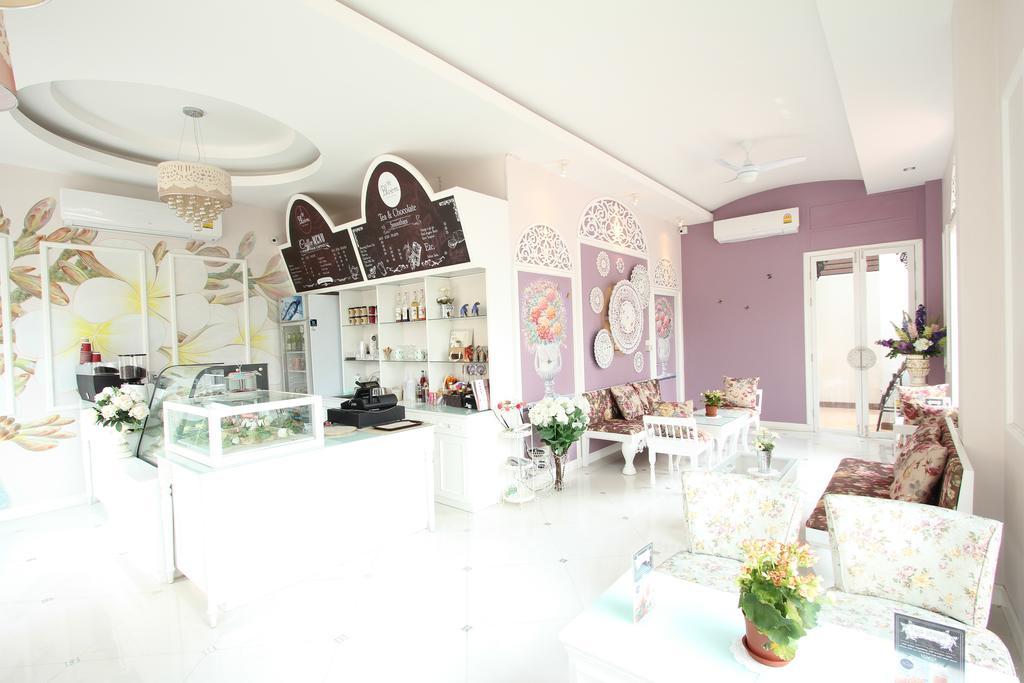Ratchiangsaen Flora House Ξενοδοχείο Τσιάνγκ Μάι Εξωτερικό φωτογραφία
