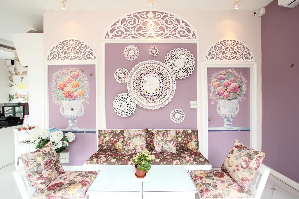 Ratchiangsaen Flora House Ξενοδοχείο Τσιάνγκ Μάι Εξωτερικό φωτογραφία