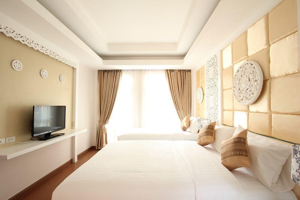 Ratchiangsaen Flora House Ξενοδοχείο Τσιάνγκ Μάι Εξωτερικό φωτογραφία